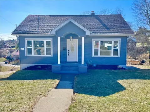 636 Buena Vista Blvd, Steubenville, OH 43952