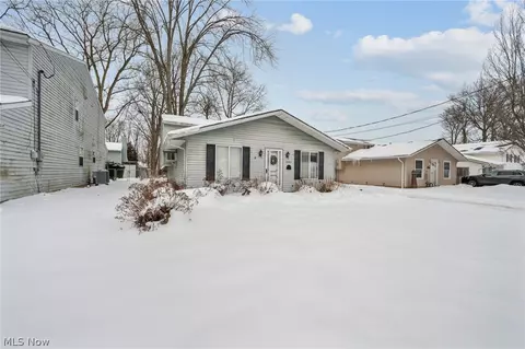 5922 Albert Ave, North Ridgeville, OH 44039