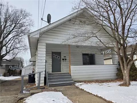 1174 Linden Ave, Akron, OH 44310 photo 17