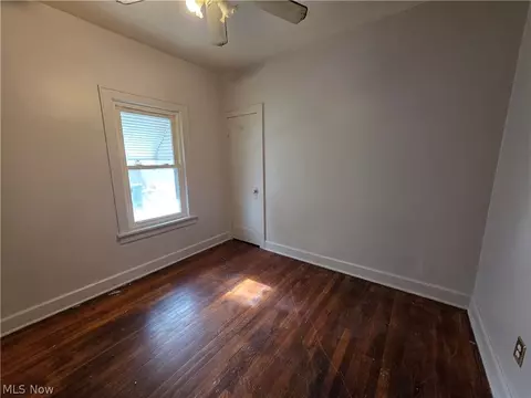 1174 Linden Ave, Akron, OH 44310 photo 12