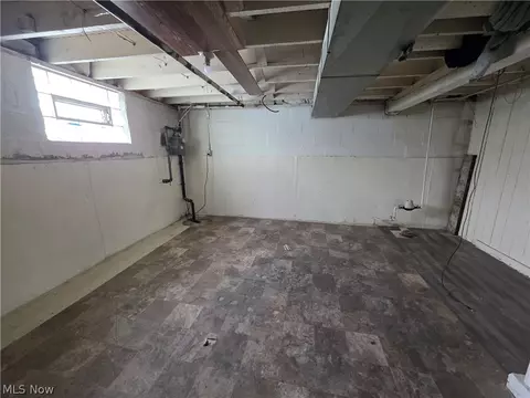 1174 Linden Ave, Akron, OH 44310 photo 14