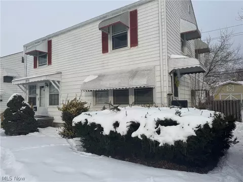 1515 E 256th St, Euclid, OH 44132