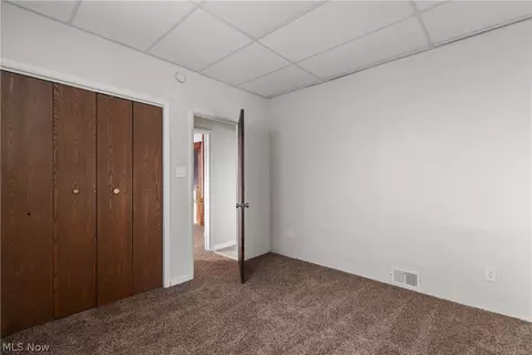 Bedroom - 301 E Voris St, Akron, OH 44311 photo 2 of 4