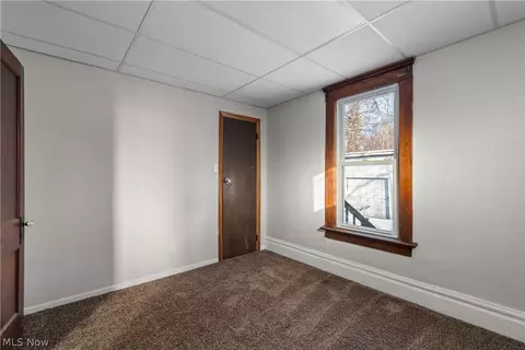 Bedroom - 301 E Voris St, Akron, OH 44311 photo 4 of 4