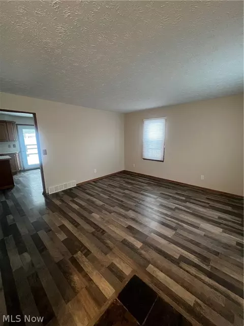 Living - 2512 W 9th St, Ashtabula, OH 44004 photo 2 of 2