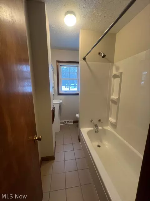 Bath - 2512 W 9th St, Ashtabula, OH 44004 photo 1 of 4