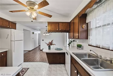 535 W Schultz Ave, Dalton, OH 44618 photo 11