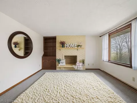 535 W Schultz Ave, Dalton, OH 44618 photo 5