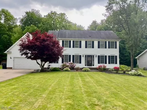 3024 Fallehn Dr, Cortland, OH 44410