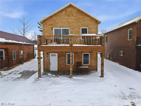 5919 Lake Rd #32, Ashtabula, OH 44004
