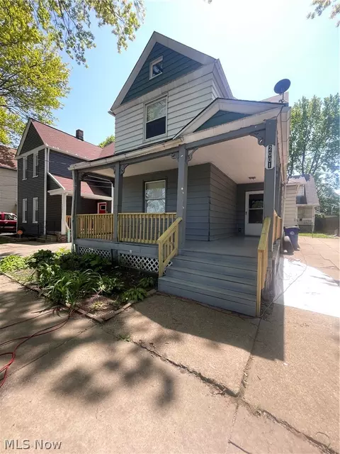 2001 Willowdale Ave, Cleveland, OH 44109