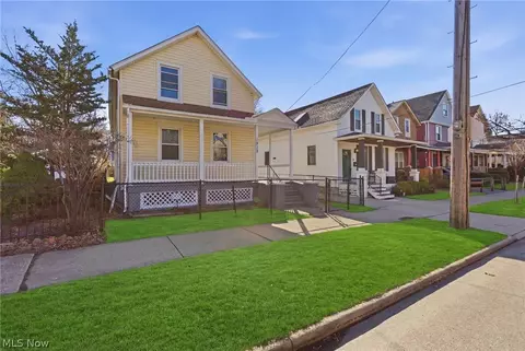 1939 W 54th St, Cleveland, OH 44102