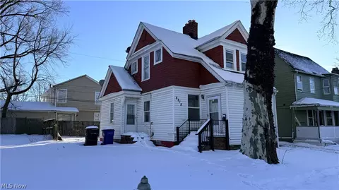 8218 Goodman Ave, Cleveland, OH 44105