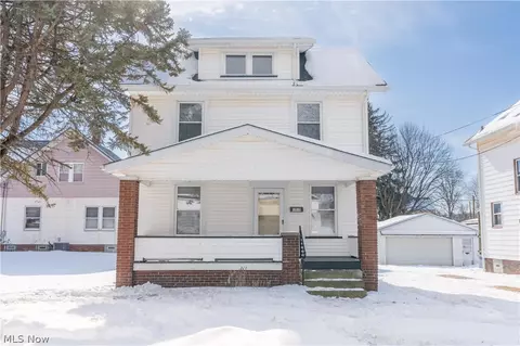 1010 Washington Ave, Louisville, OH 44641