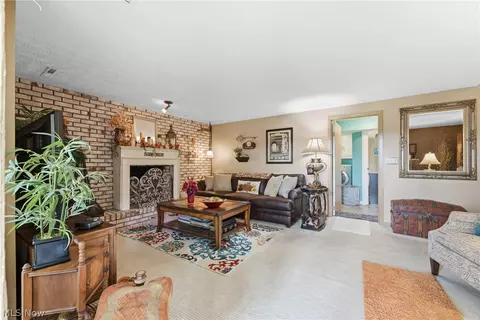 18331 William Dr, Doylestown, OH 44230 photo 24
