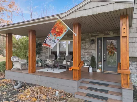 18331 William Dr, Doylestown, OH 44230 photo 3