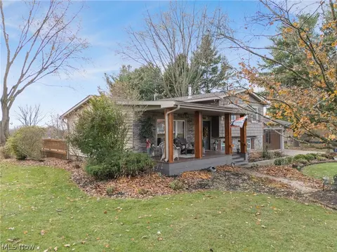 18331 William Dr, Doylestown, OH 44230 photo 4