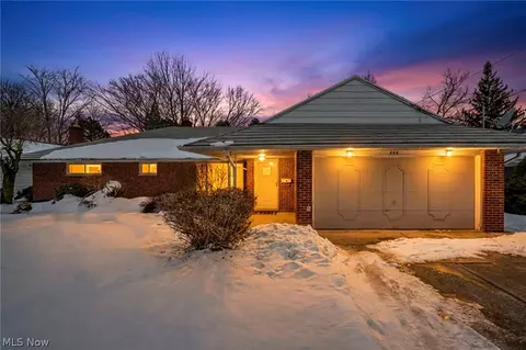 498 Jeannette Dr, Richmond Heights, OH 44143