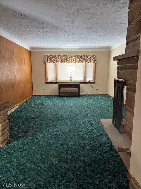 2806 Austinburg, Ashtabula, OH 44004 photo 4