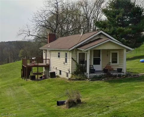 595 Jersey Ridge Rd, Zanesville, OH 43701