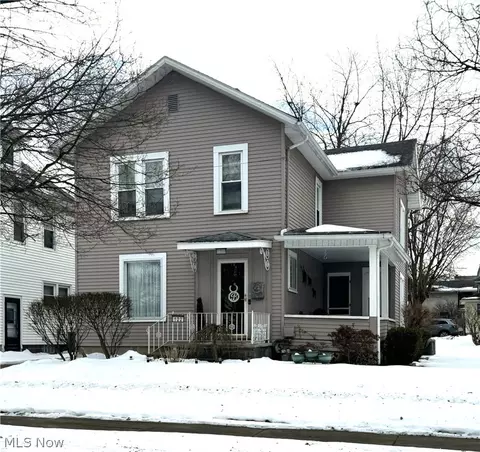 122 W Paradise St, Orrville, OH 44667