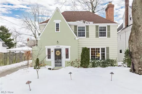 3259 Avalon Rd, Shaker Heights, OH 44120