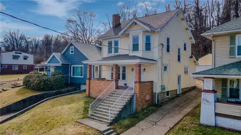 263 Hollywood Blvd, Steubenville, OH 43952
