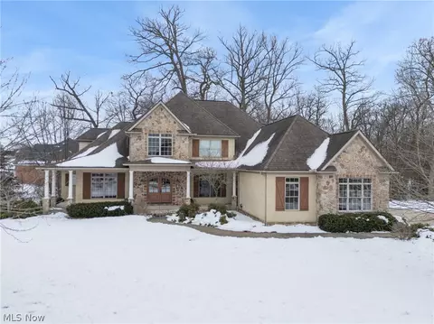 8550 Drummond Dr NW, Massillon, OH 44646