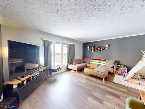 1012 Netherwood Ave NW, Canton, OH 44708 photo 6