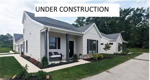 5013 Coventry Cir, Huron, OH 44839
