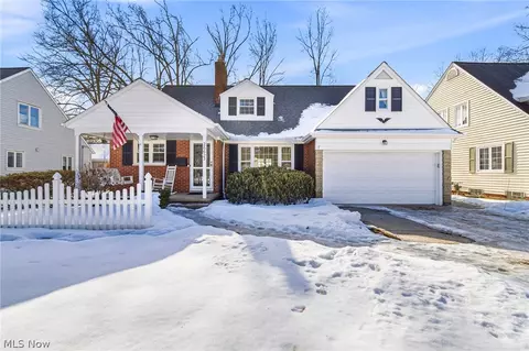 26623 Bruce Rd, Bay Village, OH 44140