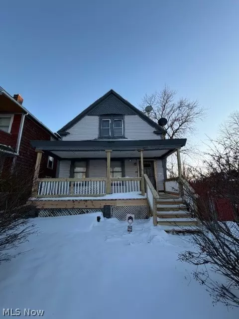 10800 Crestwood Ave, Cleveland, OH 44104