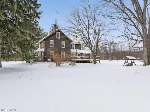 Exterior - 18262 W Pine Lake Rd, Beloit, OH 44609 photo 5 of 5