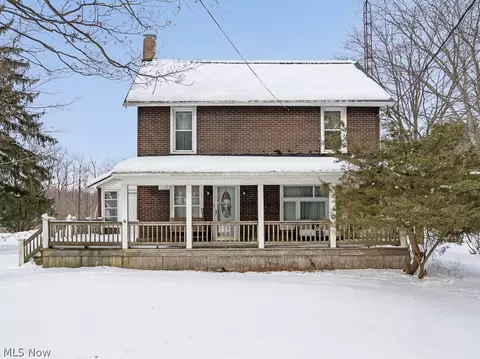 Exterior - 18262 W Pine Lake Rd, Beloit, OH 44609 photo 3 of 5