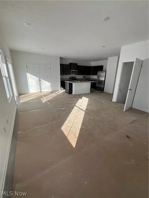 413 Pheasant Run, Elyria, OH 44035 photo 3