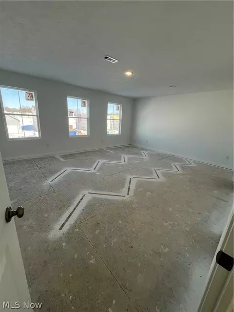 413 Pheasant Run, Elyria, OH 44035 photo 6