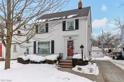 20718 Stanford Ave, Fairview Park, OH 44126