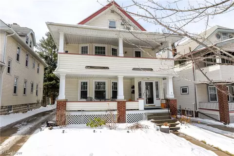 1368 Marlowe Ave, Lakewood, OH 44107