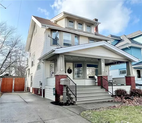 1550 Woodward Ave, Lakewood, OH 44107