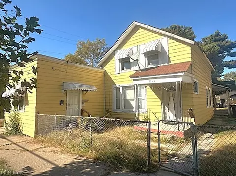 3720 Walton Ave, Cleveland, OH 44108