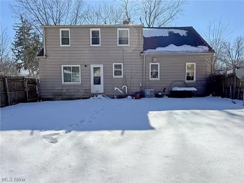 Exterior - 86 Terrace Dr, Boardman, OH 44512 photo 6 of 8
