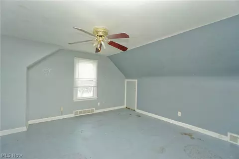 Bedroom - 86 Terrace Dr, Boardman, OH 44512 photo 6 of 10
