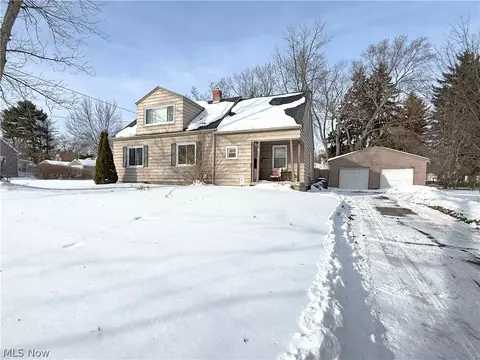 Exterior - 86 Terrace Dr, Boardman, OH 44512 photo 7 of 8