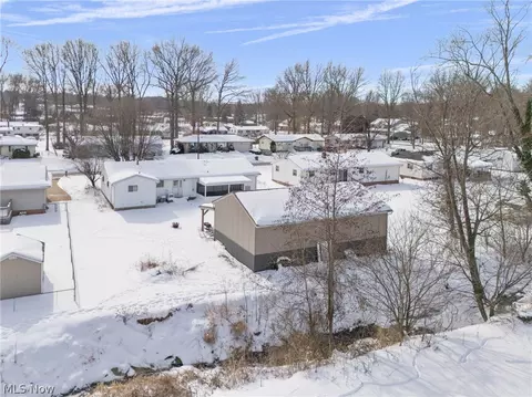 View/Area - 337 33rd St SW, Canton, OH 44706 photo 1 of 7