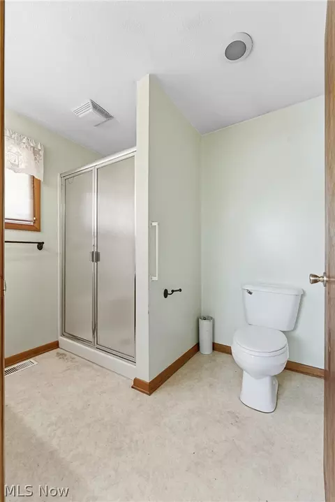 Bath - 337 33rd St SW, Canton, OH 44706 photo 2 of 2