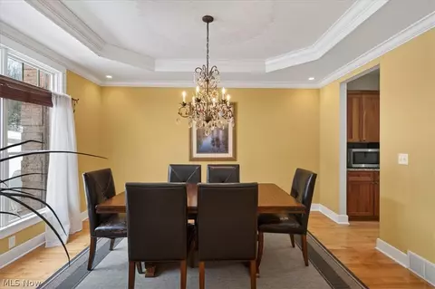 Dining - 11355 Beechnut Ln, Chardon, OH 44024 photo 2 of 2
