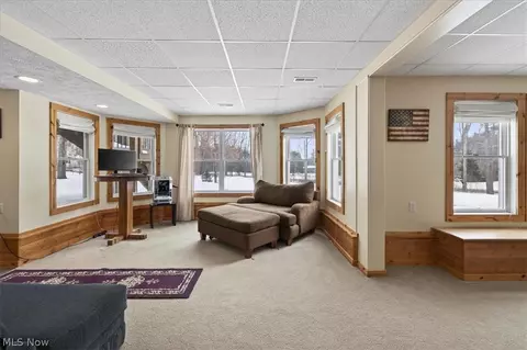 Living - 11355 Beechnut Ln, Chardon, OH 44024 photo 2 of 2