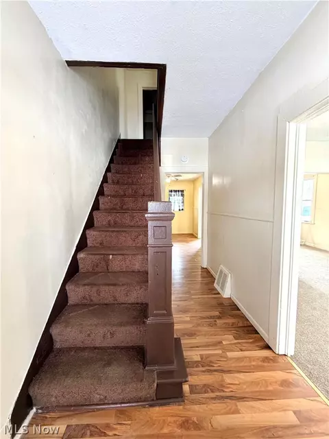 1794 E 33rd St, Lorain, OH 44055 photo 6