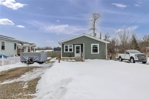 1491 Whittlesey Ave, Atwater, OH 44201
