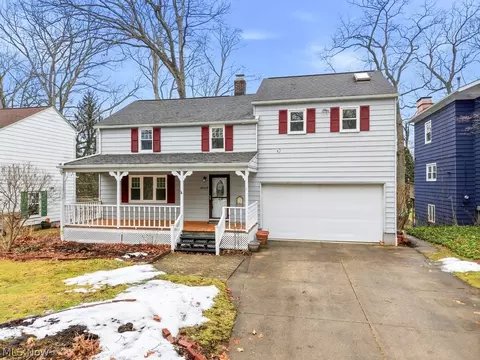 2665 Oak Park Blvd, Cuyahoga Falls, OH 44221
